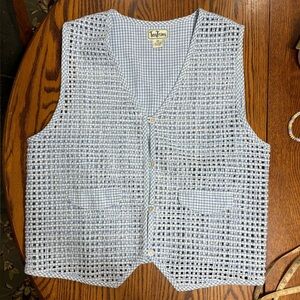 TANTRUMS SIZE 1X GINGHAM VEST LIGHT BLUE. LOOKS GREAT WITH WHITE TURTLENECK